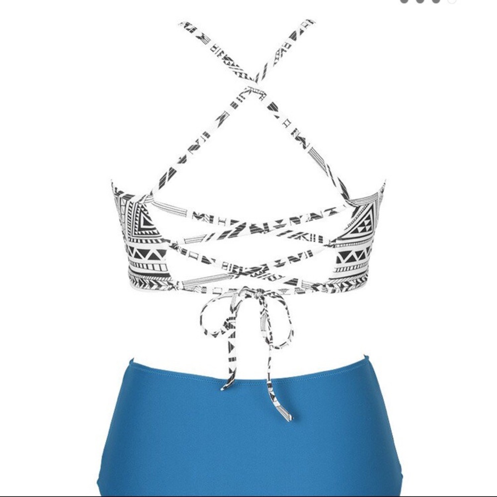 XL Cupshe Bikini Top NWT